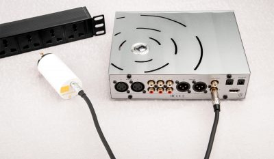 GH+ (AC iP to Analogue) - iFi audio Groundhog