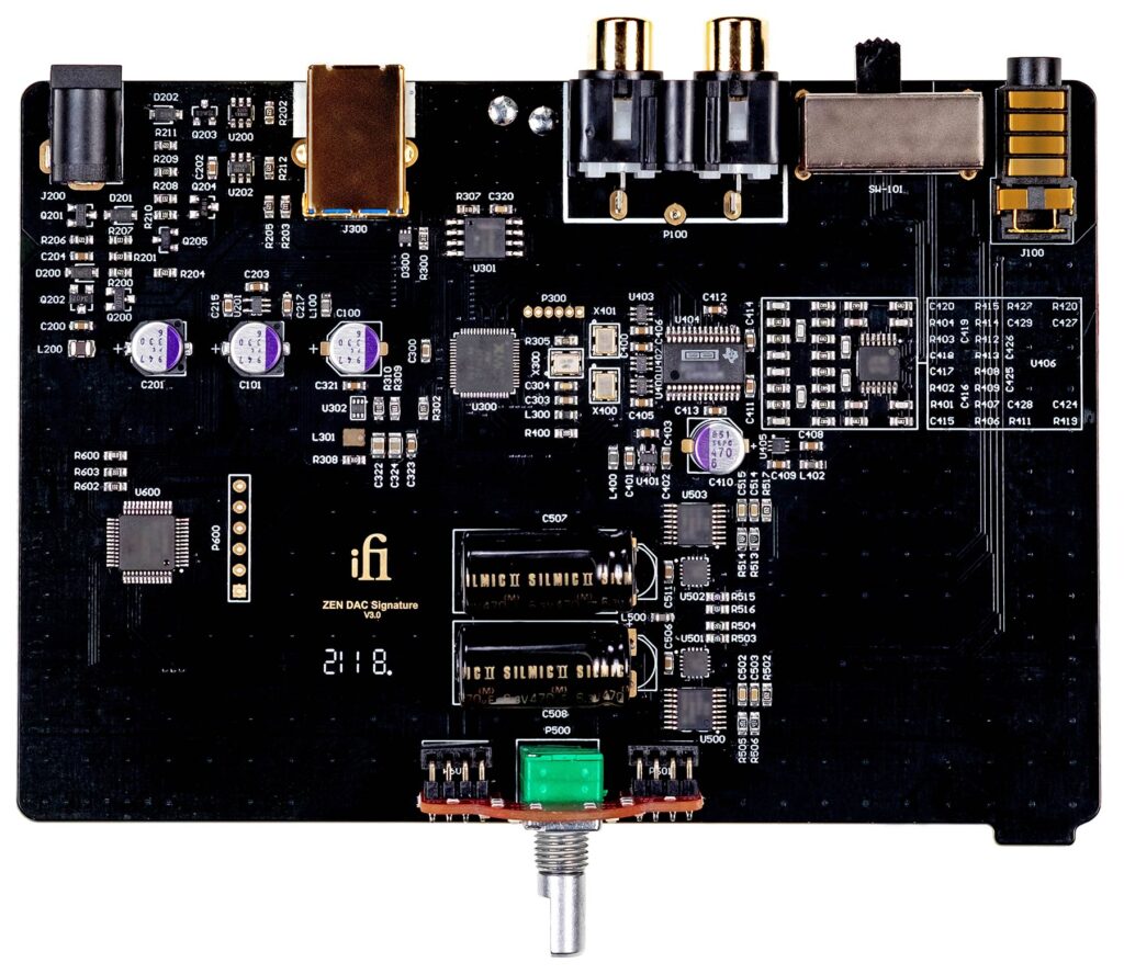 ZEN DAC Signature V2 - 深蓝色外观所包裹，设计纯粹，简单的解码。